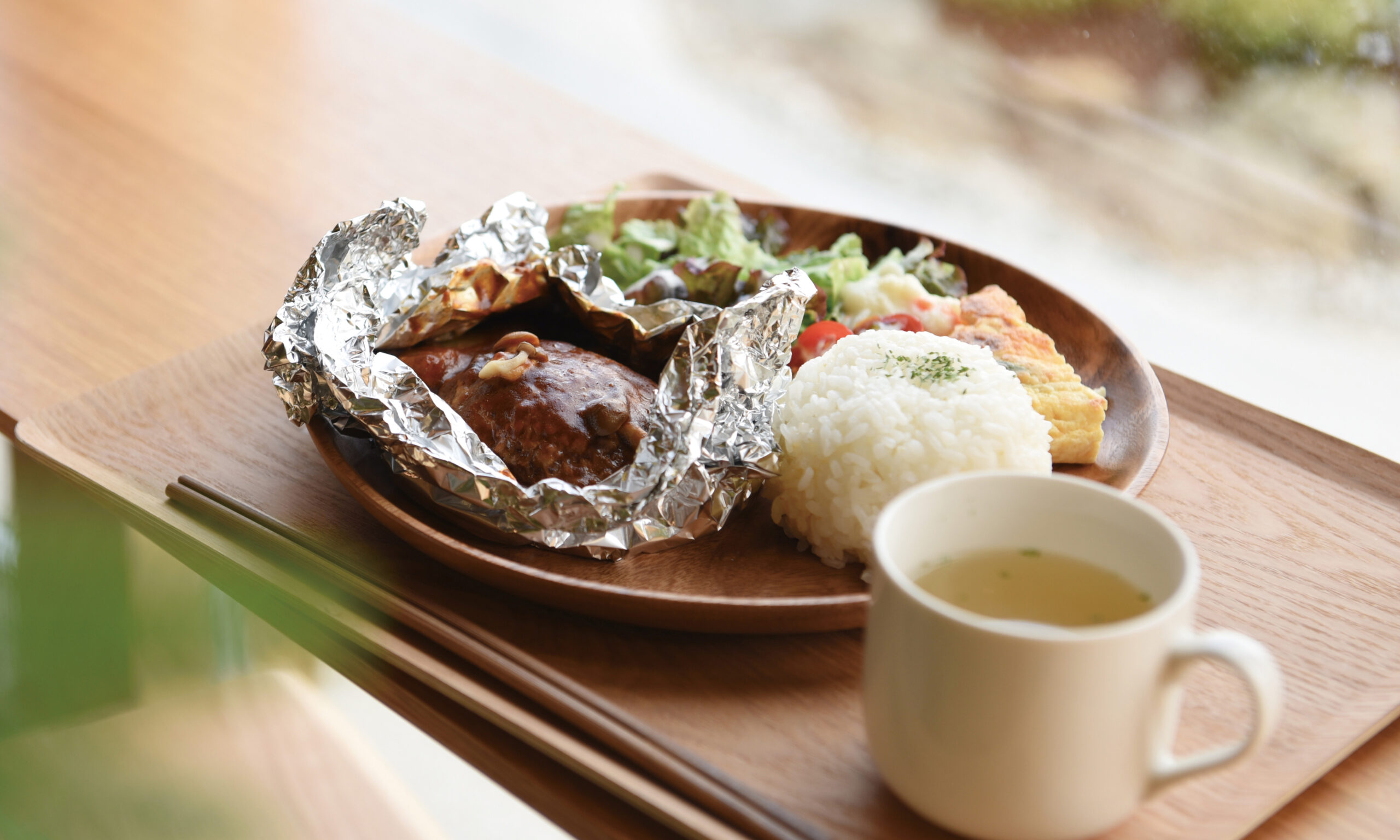 「包み焼きハンバーグ・プレート」1,200円