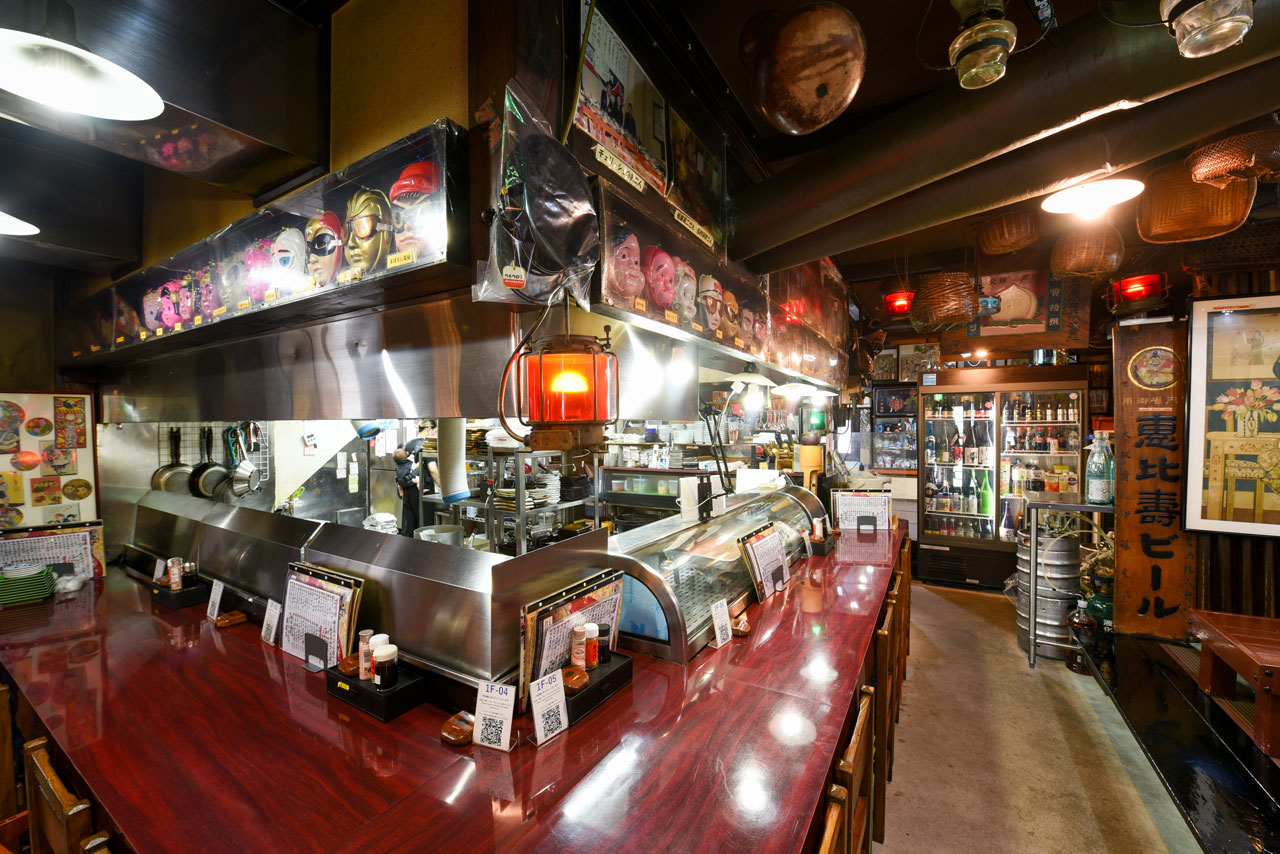 気軽な大衆居酒屋 あじ平 店内