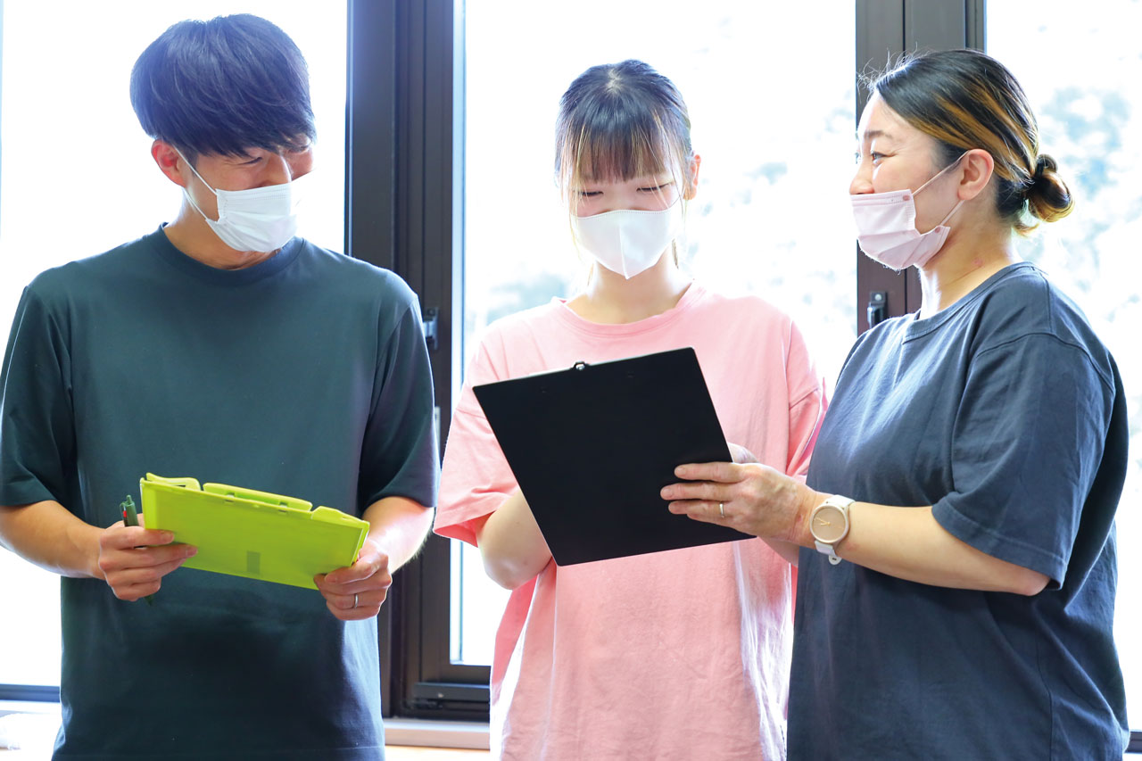 「尊敬する諸先輩方の指導とフォローが何より心強い」と清水さん。