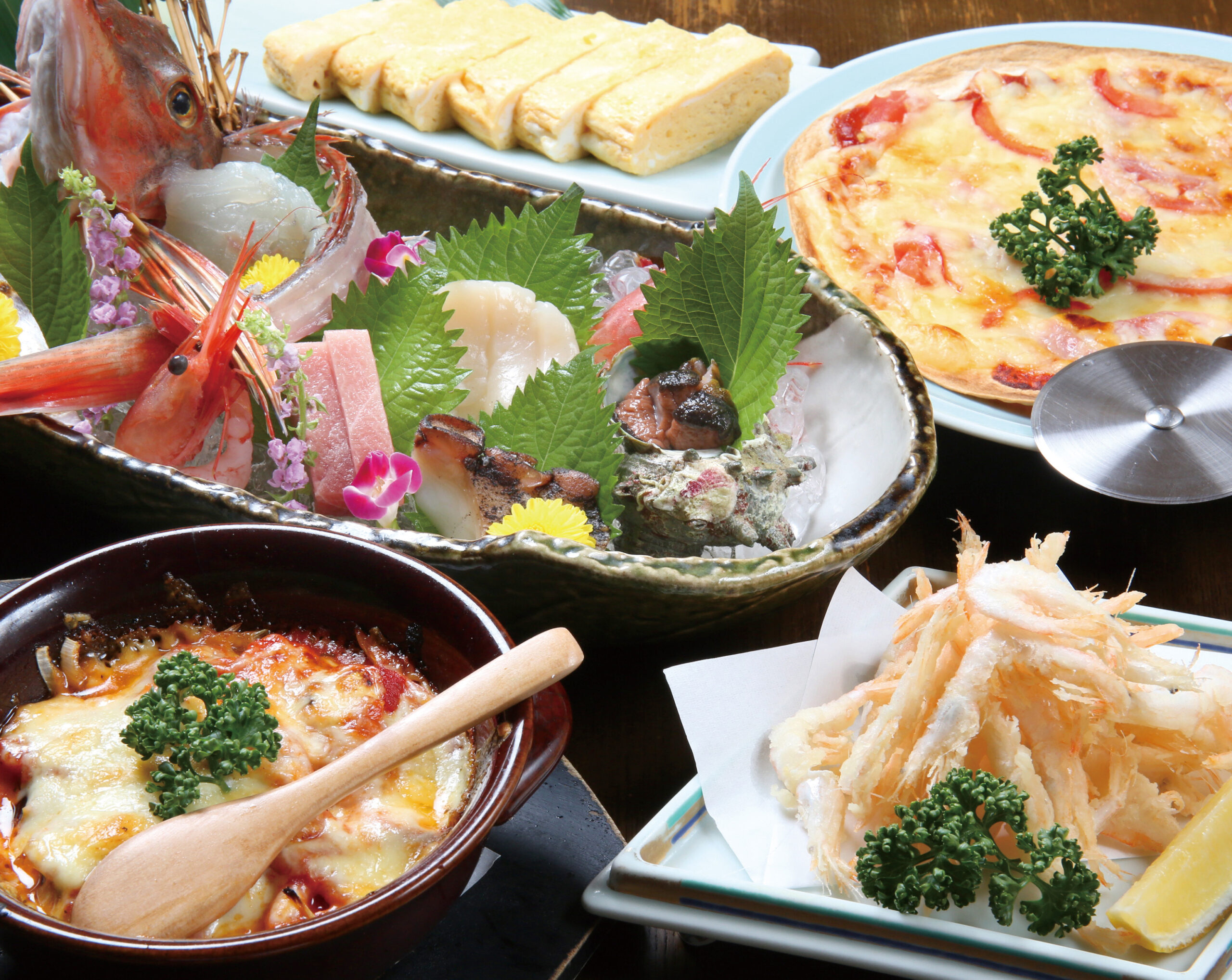 アラカルトも豊富にあり