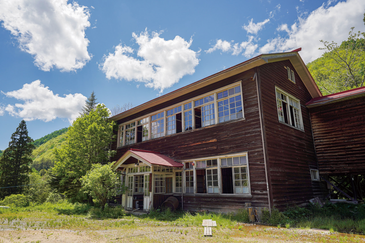 「野麦学舎」の看板