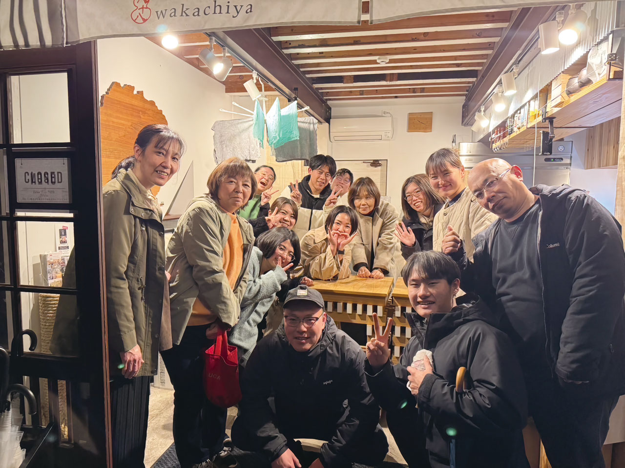 飲食事業部の店舗〈わかちや〉でのスタッフミーティング。