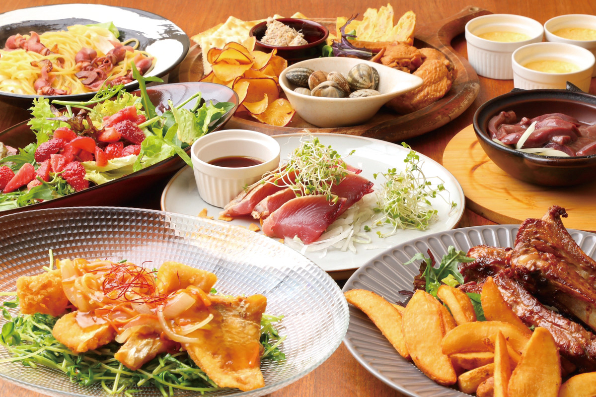 旬の食材を味わえるコース料理