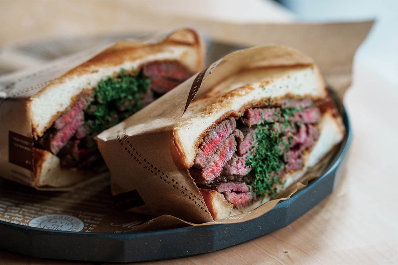 飛騨牛サンドの写真