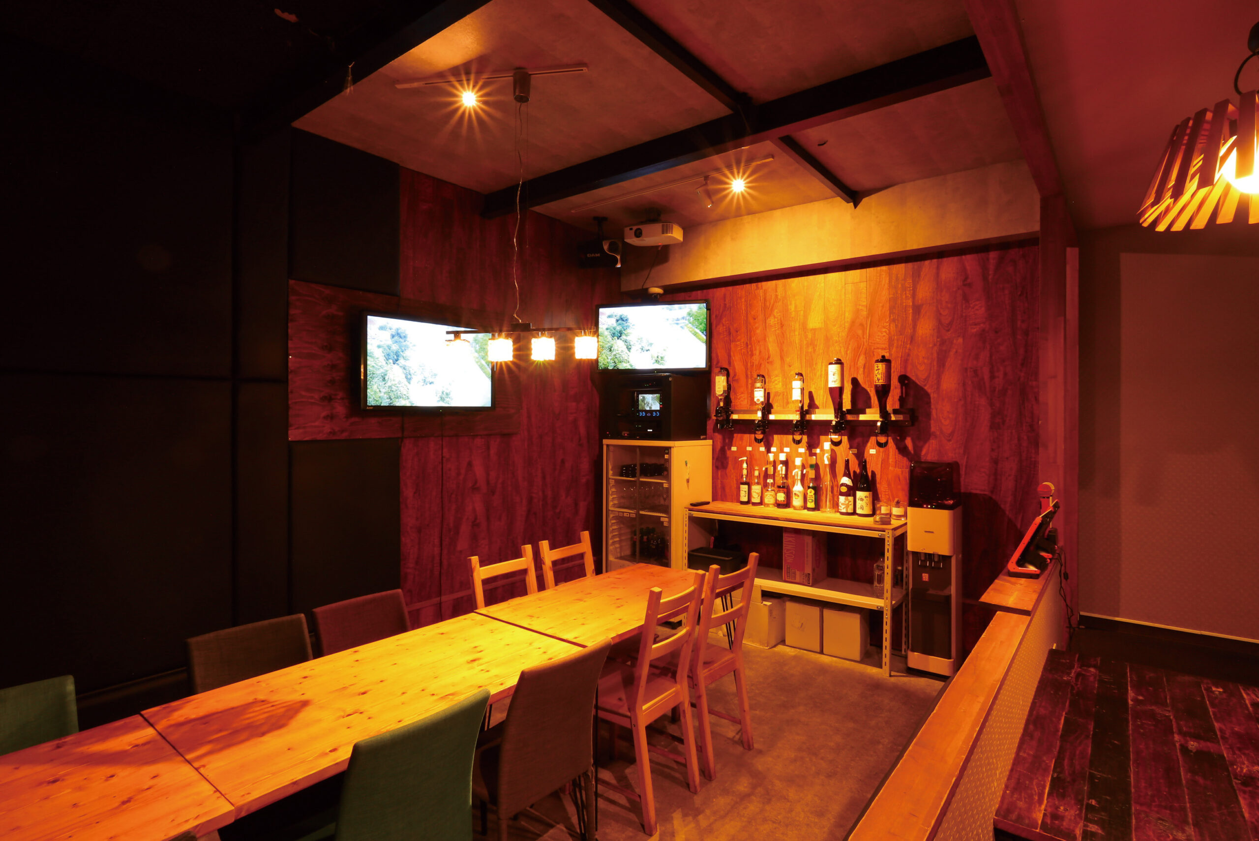 VIPルームはカラオケも楽しめる