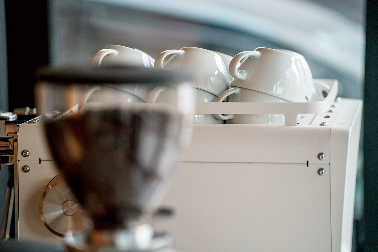 カップとマシンの写真