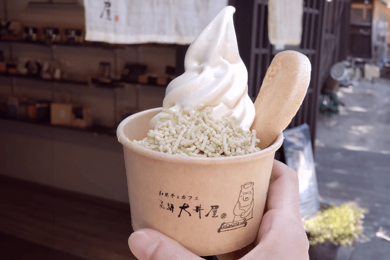 和菓子とカフェ 飛騨大井屋 栗粉ソフト