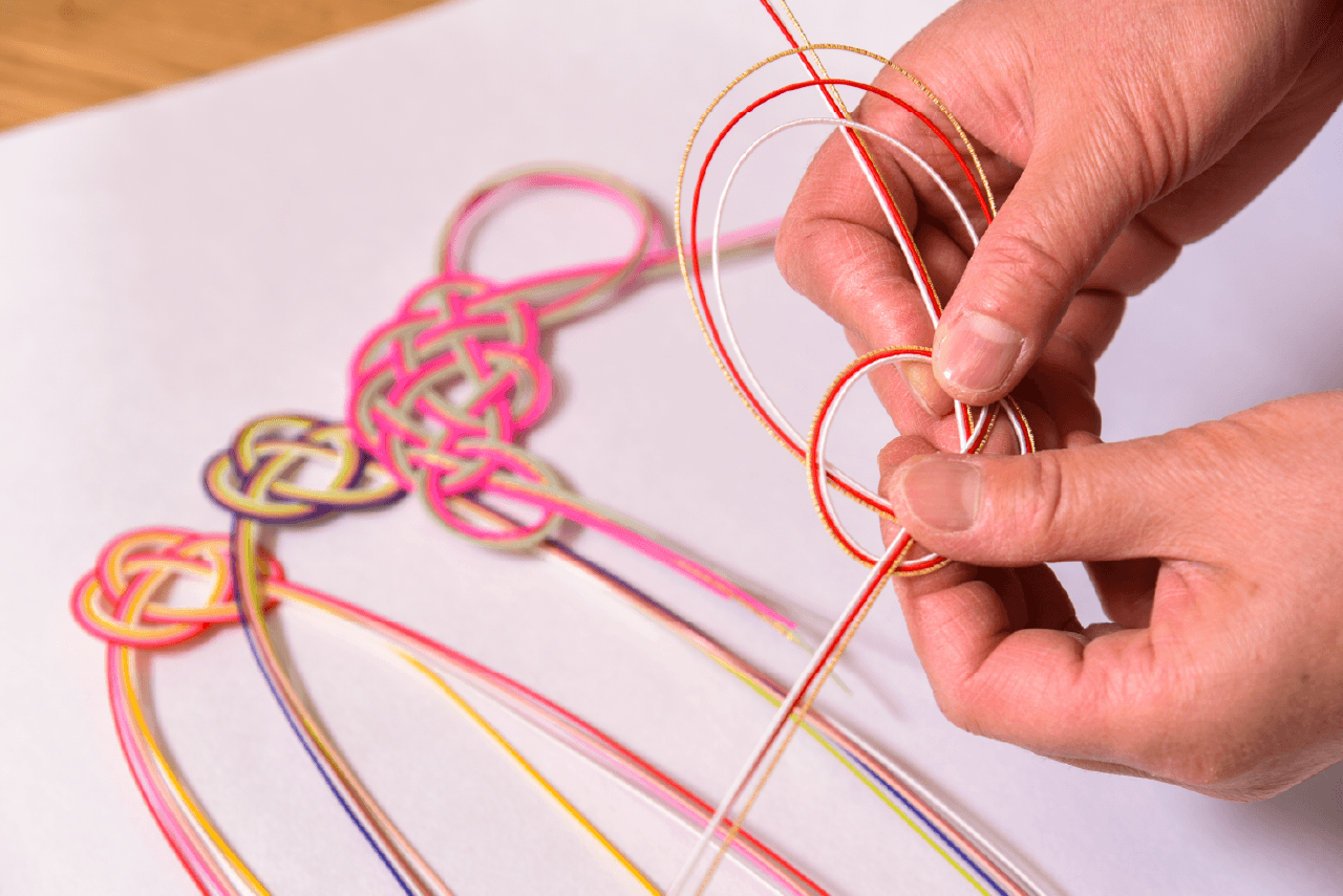 和クラフトワークカフェ 茶香房 ひより　結び体験