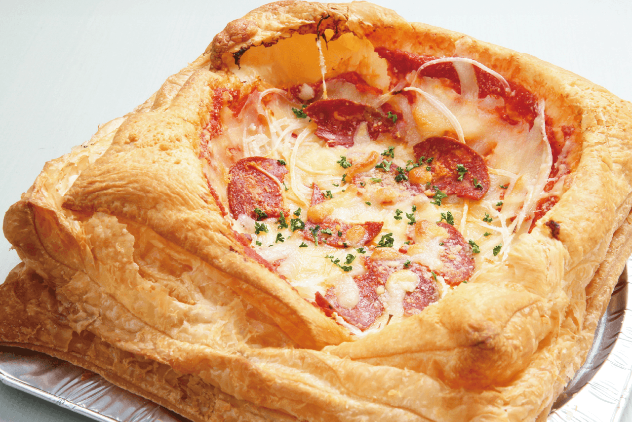 Oink Oink オインク・オインク　クロワッサンピザ