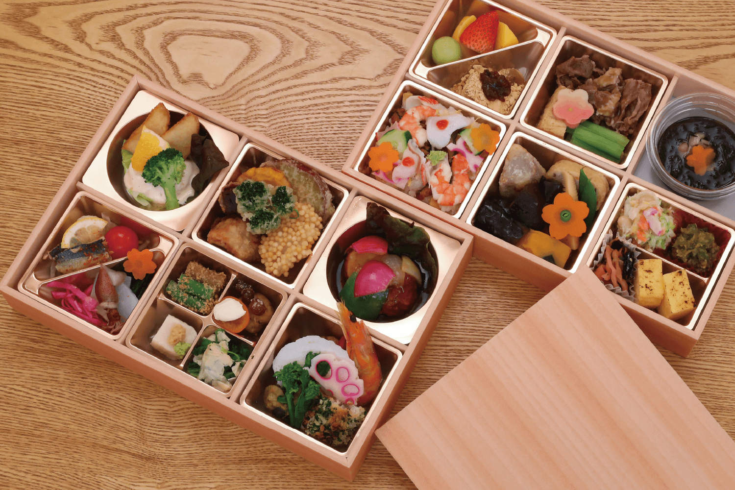 三心庵 豊昇　春の会席二段弁当