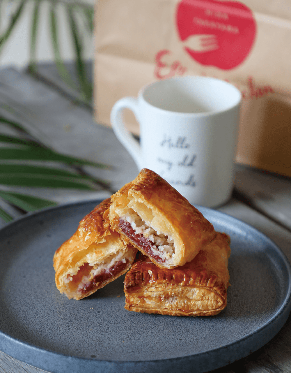 Elley's Kitchen　いちごチーズクリームパイ