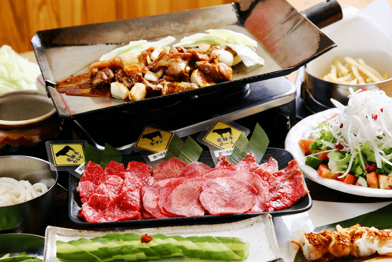 肉食おやぶん 土方肉蔵のスコップ焼き