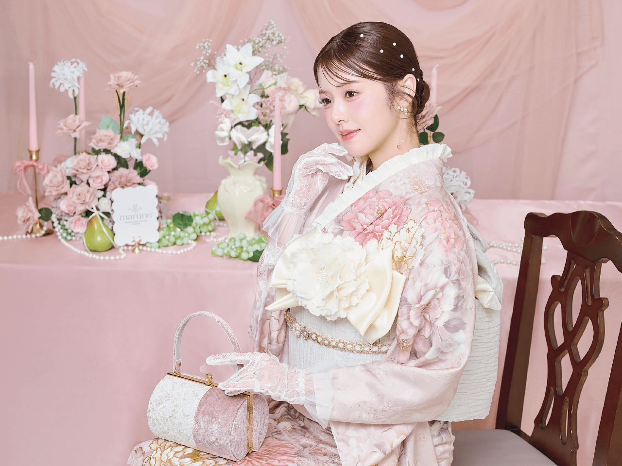 ピュア高山 フォトスタジオ なでしこで成人式の振袖レンタルから前撮り、当日の着付け・ヘアメイクまでをワンストップで対応するプランも用意。