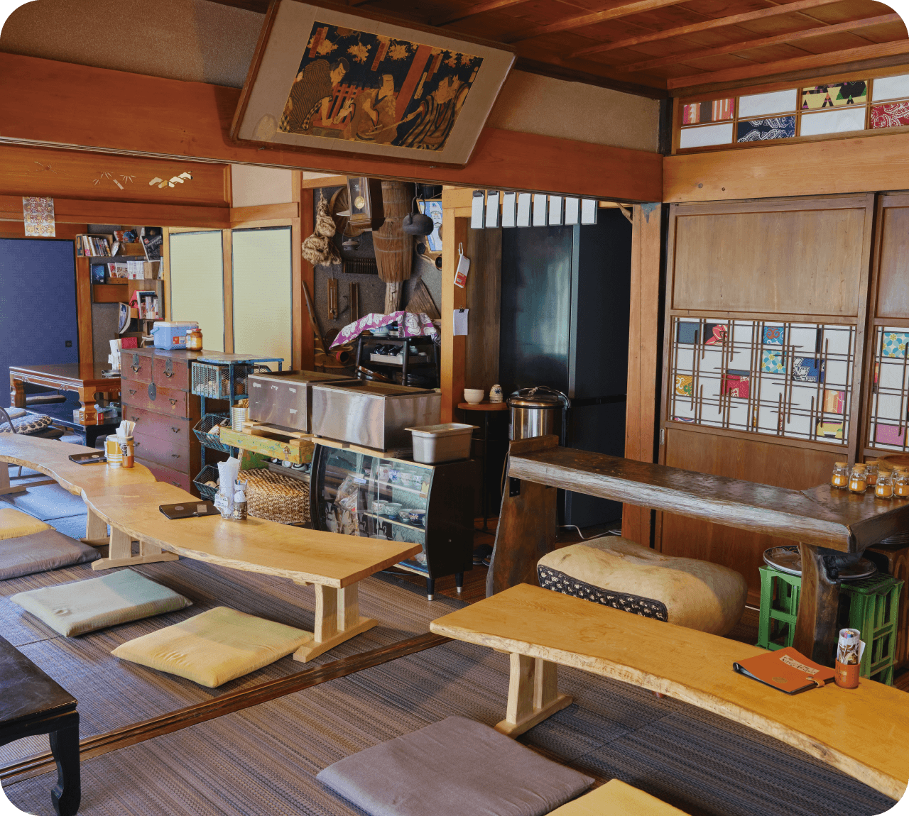 咖喱奔放の店内