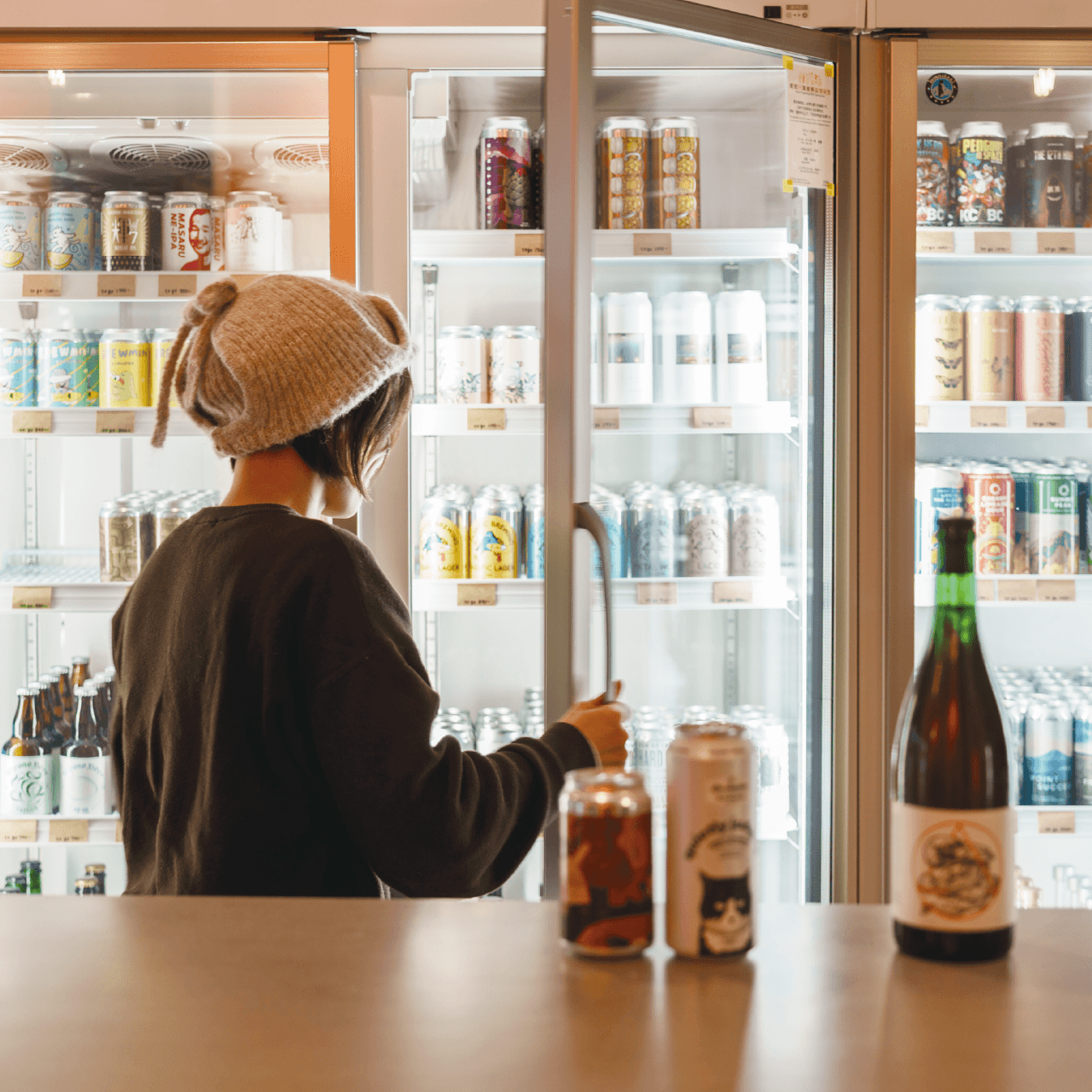 次なる展開は、酒屋で楽しむ〈るえ〉の角打ち!